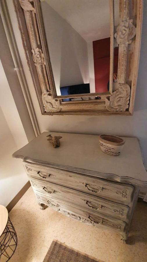Lovely Suite Nimes Romaine Esterno foto